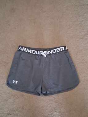 Under Armour Women's Dark Gray Elastic-Waist Athletic Shorts